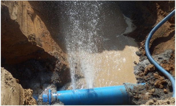 Únik vody z potrubí